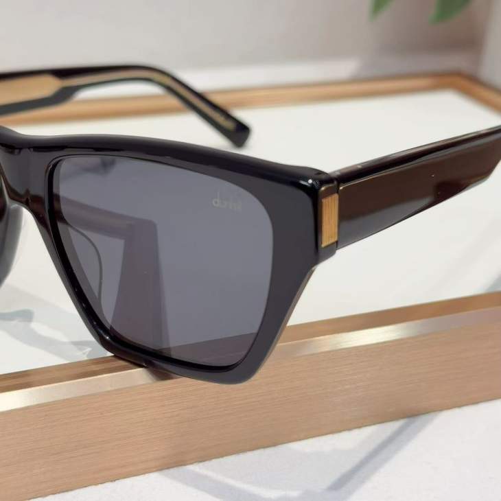 Picture of Dunhill Sunglasses _SKUfw77619463fw